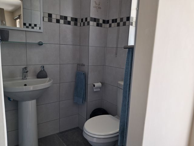 1 Bedroom Property for Sale in Britannica Heights Western Cape